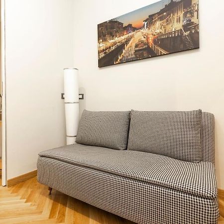 The Italian Design - 10 Minutes To Duomo Appartement Milaan Buitenkant foto