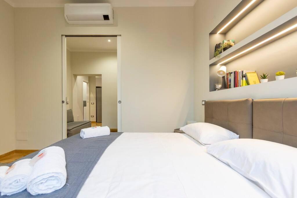 The Italian Design - 10 Minutes To Duomo Appartement Milaan Buitenkant foto