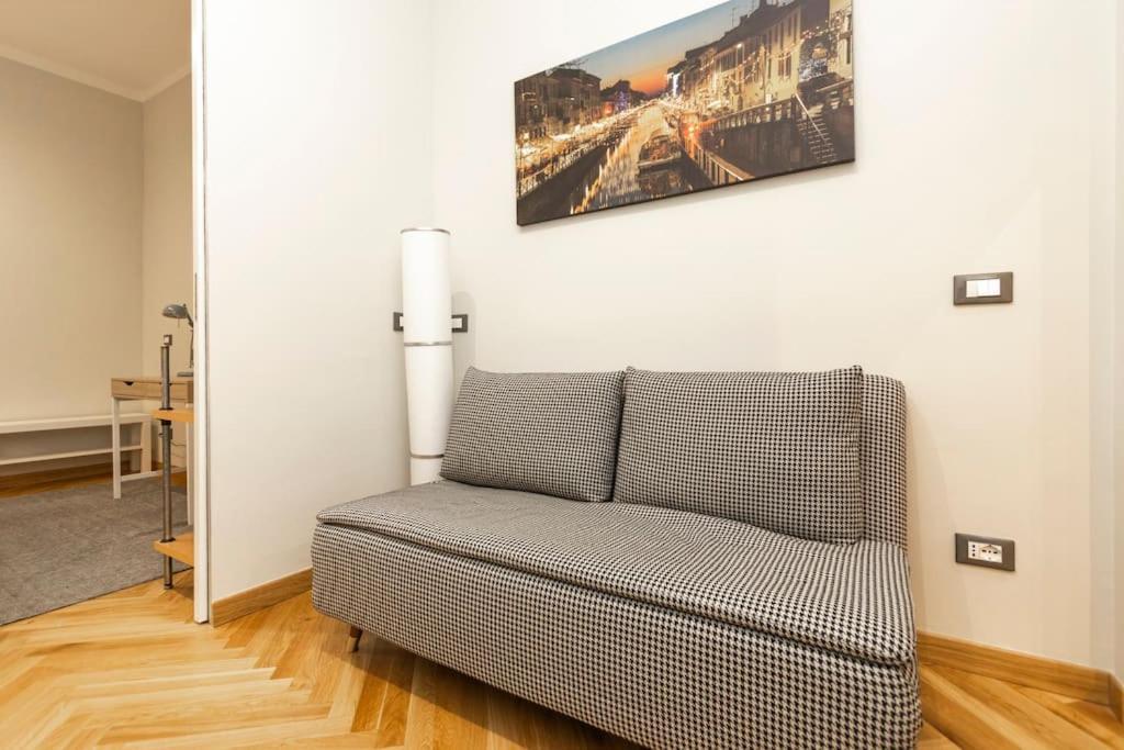 The Italian Design - 10 Minutes To Duomo Appartement Milaan Buitenkant foto